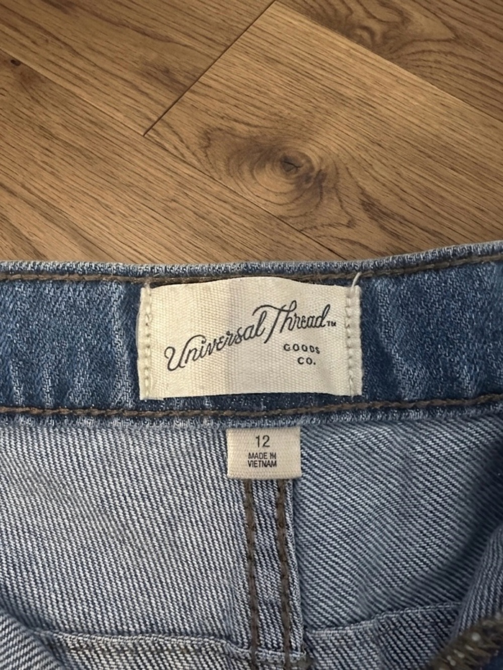 NWOT Universal Thread Women's High-Rise Paneled Denim Midi Skirt - Size 12 - Picture 7 of 7